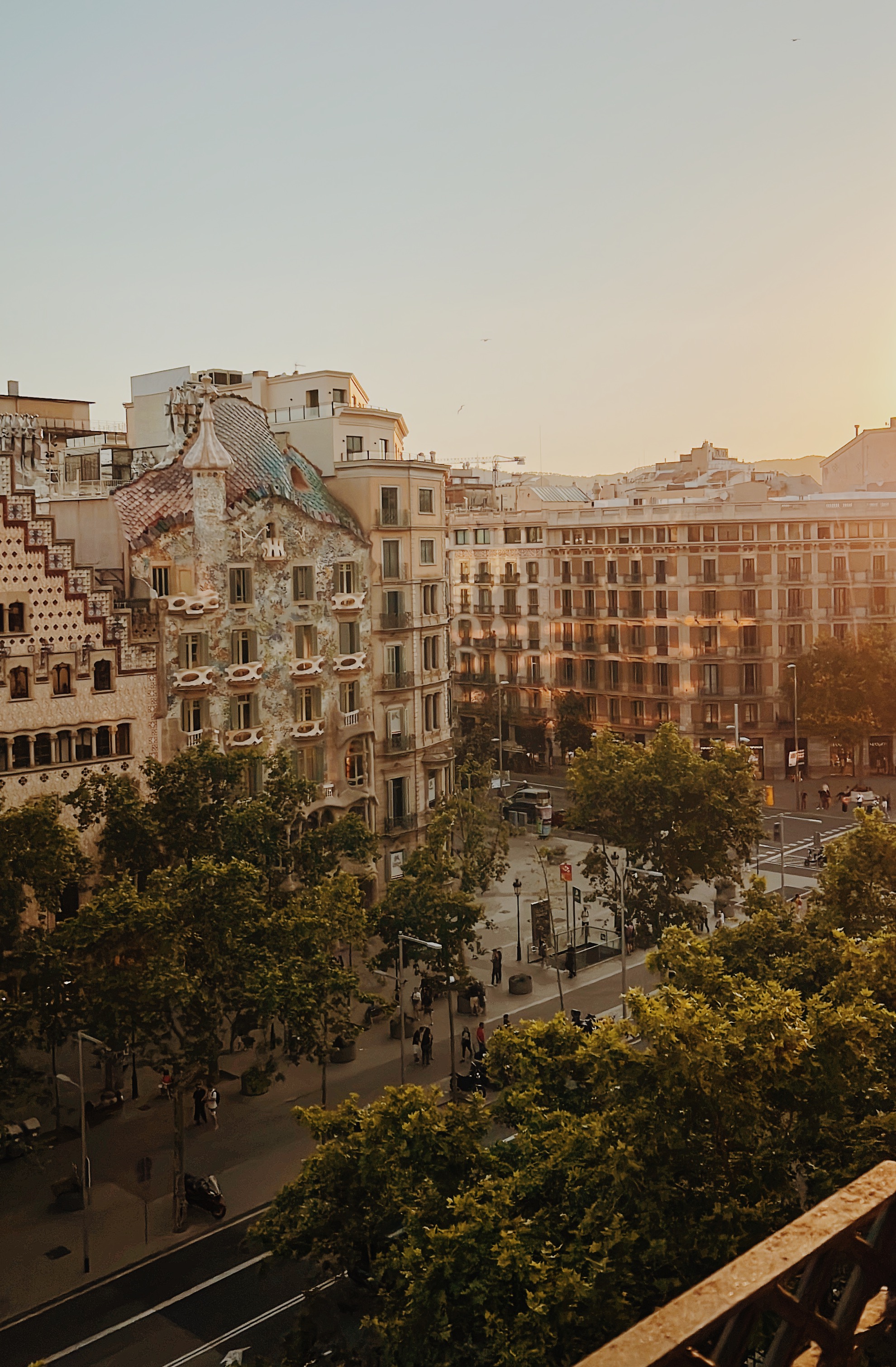 View of Casa Battló, by Antoni Gaudí
