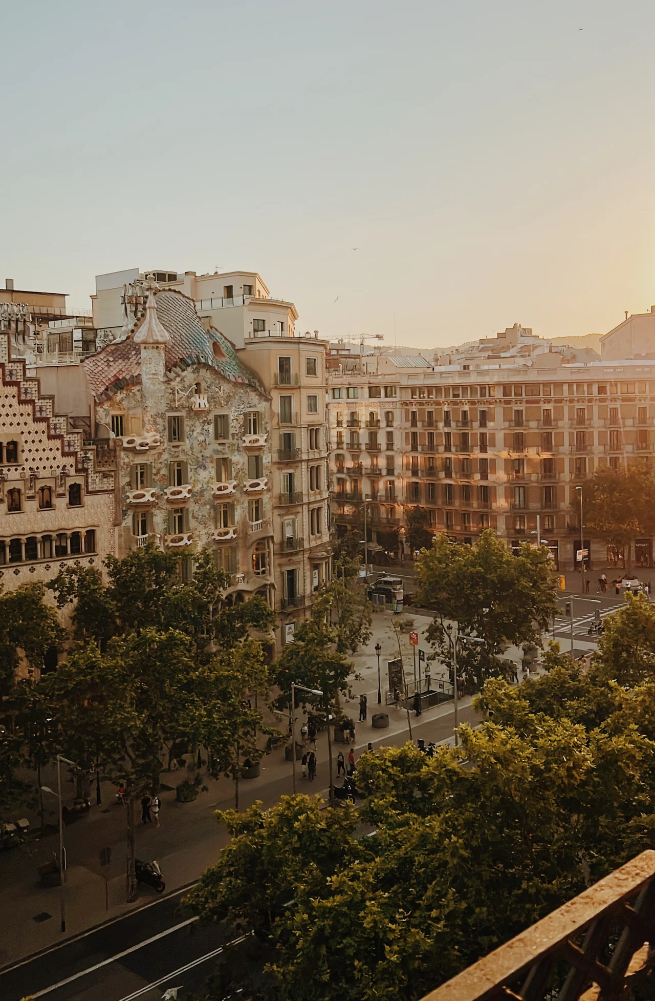 View of Casa Battló, by Antoni Gaudí