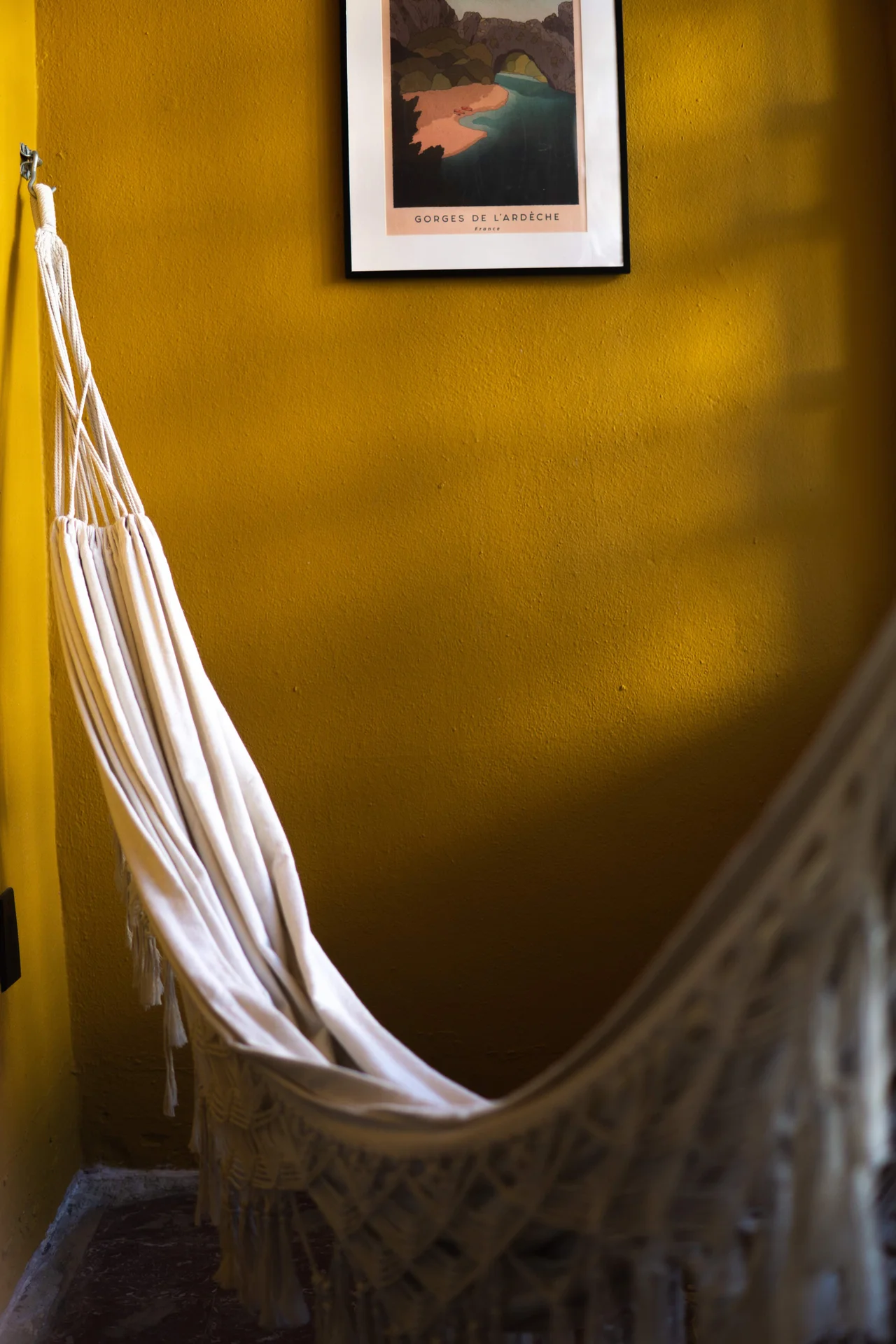Hammock room